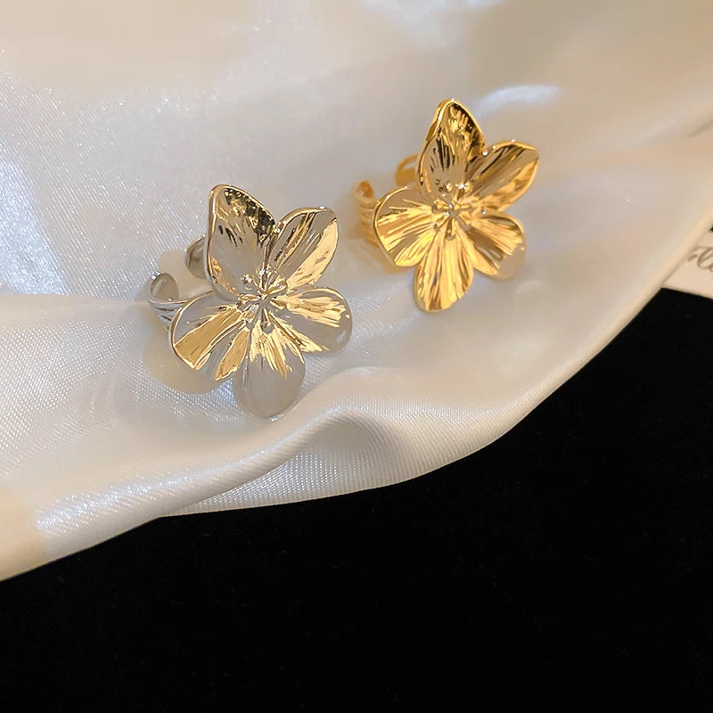 Flora Ring
